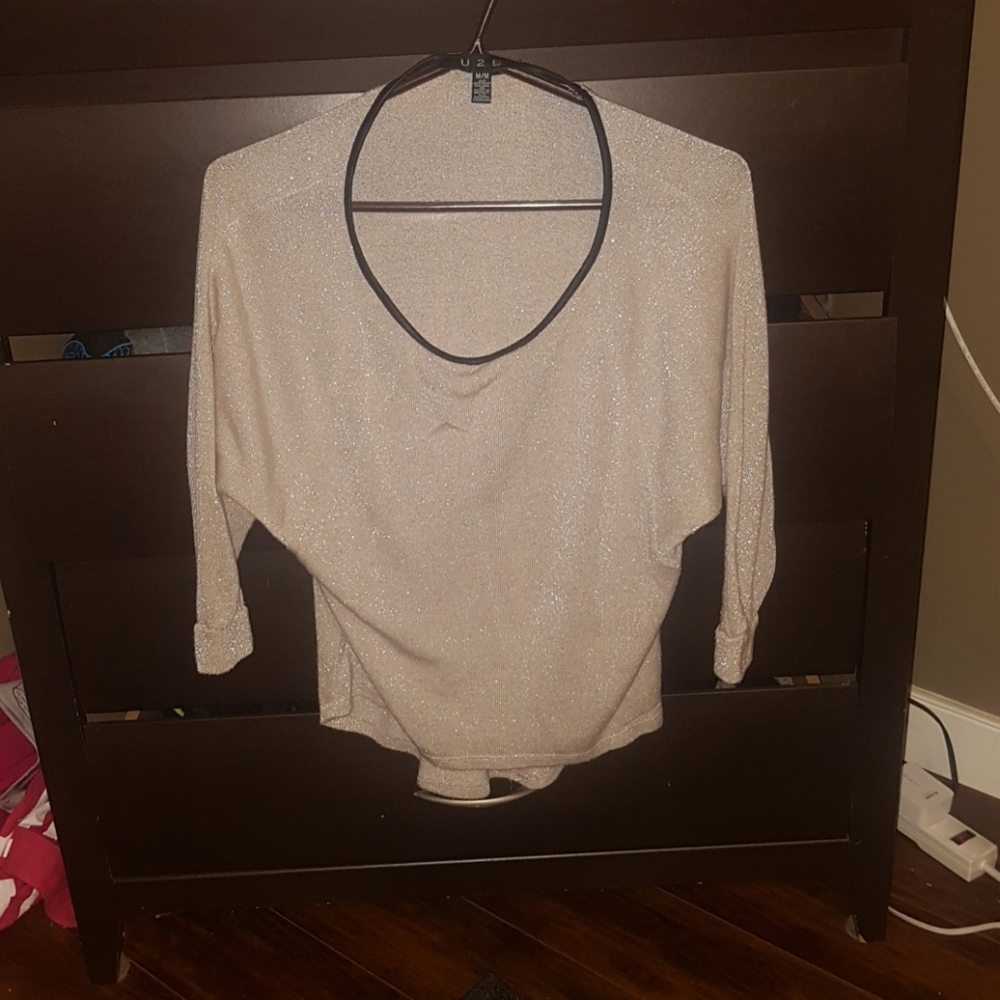 Long sleeve dressy shirt